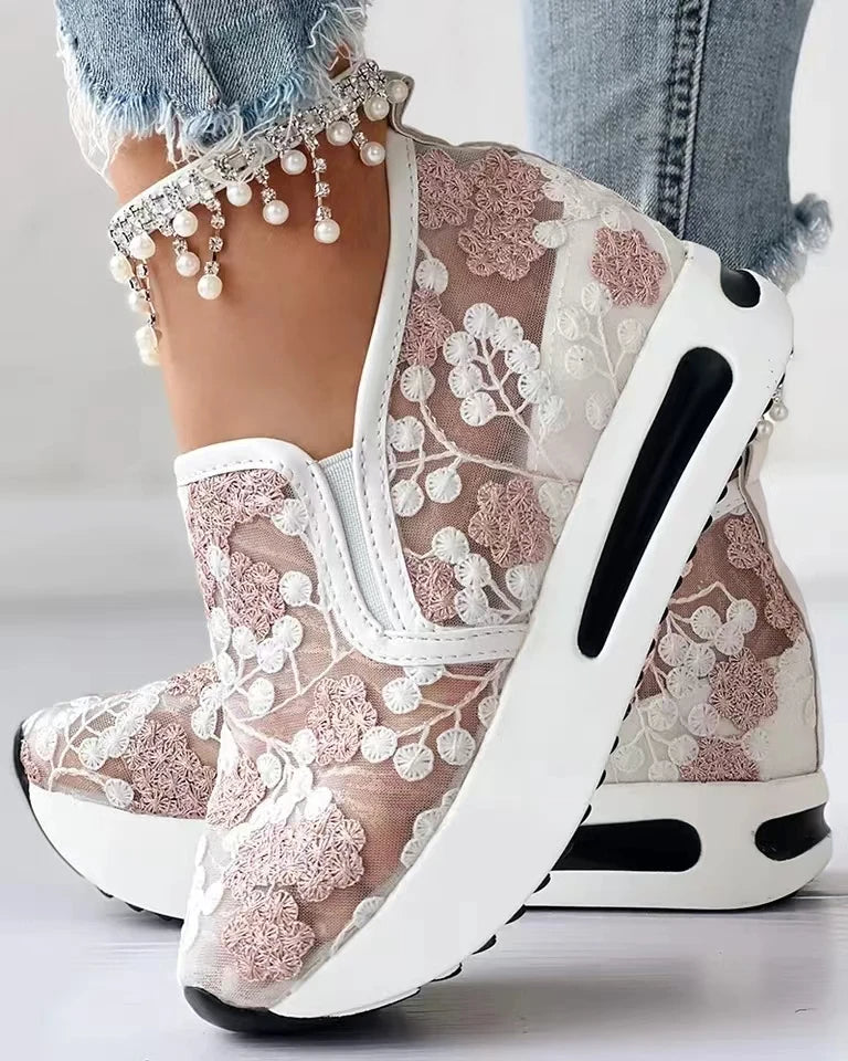 Women’s Mesh Platform Sneakers